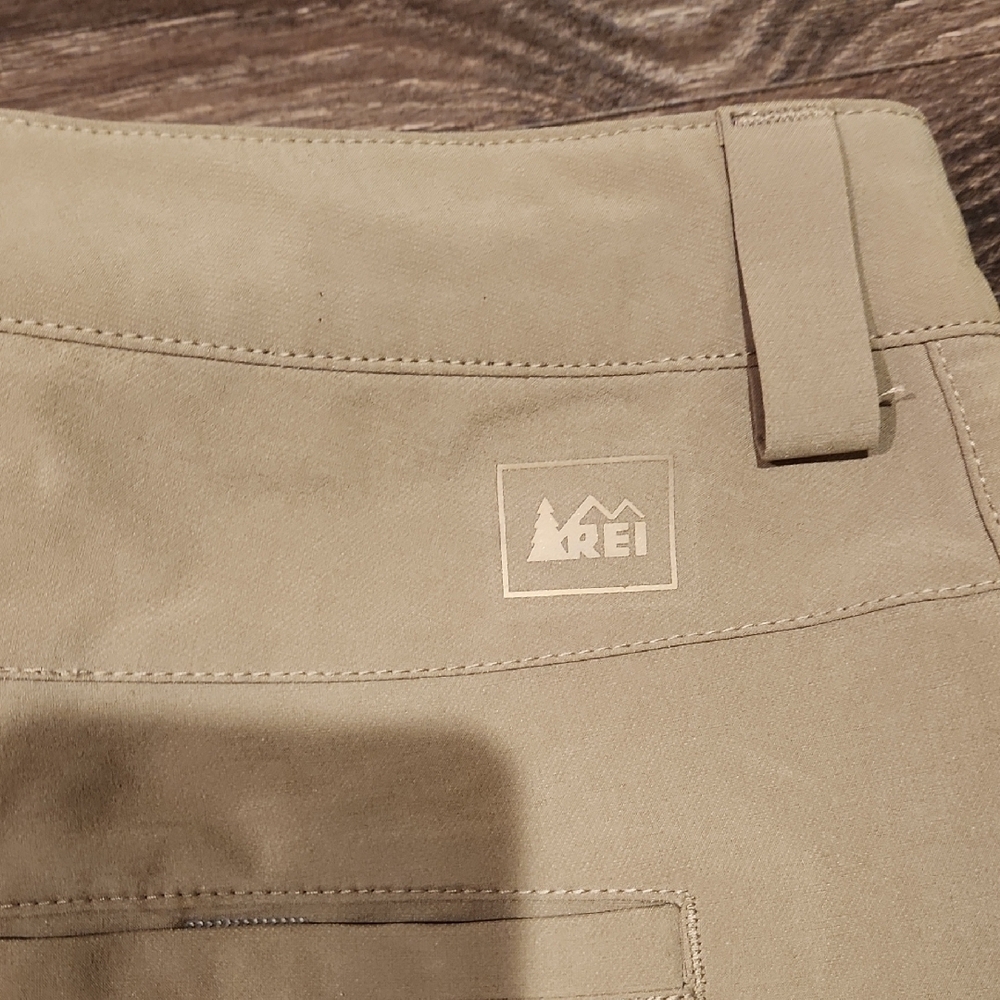 REI Women's Tan Boot-Cut Hiking Pants - Picture 2 of 16